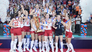 Filenin Sultanları Avrupa Şampiyonu (İtalya 2-3 Türkiye voleybol maçı)
