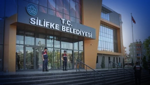 Silifke Belediyesine ikinci dalga yolsuzluk operasyonu: 7 gözaltı