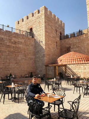 Zindankapı sanata açıldı