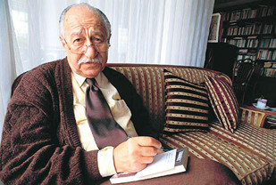 Kahramanımdınız Demir Bey