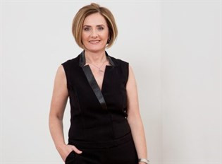 Mevsim Geçişlerinde Saçlarımız Daha Mı Çok Dökülür