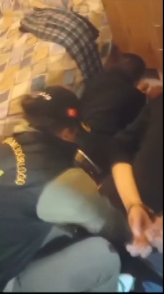 İstanbulda fuhuş operasyonu Yakalanmamak için yabancı numaralar kullanmışlar... 22 kişi gözaltında