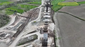 2 il arası seyahat süresi 2,5 saate düşüyor! 3 il birbirine bağlanıyor