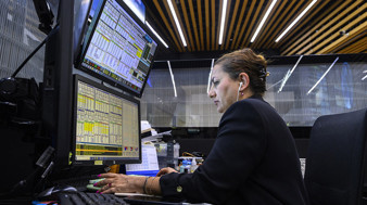 Borsa günün ilk yarısında geriledi