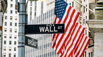 ABD’de enflasyon yavaşladı, Wall Street rekor kırdı!