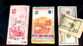 DÖVİZ KURU FİYATLARI CANLI TAKİP TABLOSU 18 AĞUSTOS 2026 || Dolar, Euro, Sterlin döviz kuru fiyatları ne kadar, kaç lira? Dolar ve Euro'da son durum nedir?
