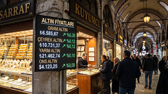 BUGÜN ALTIN FİYATLARI CANLI VE ANLIK 7 EKİM 2026 ÇARŞAMBA || Bugün gram altın, çeyrek altın, cumhuriyet altını ve ONS altın alış - satış fiyatı ne kadar, kaç TL? Altın yükseliyor mu, düşüyor mu? İşte Kapalı Çarşı anlık altın fiyatları