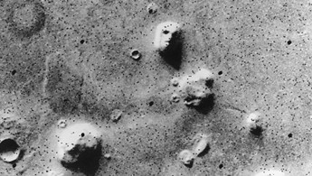 Görenler gözlerine inanamıyordu Kesin uzaylılar yapmıştır dediler, gizem 45 yıl sonra aydınlandı