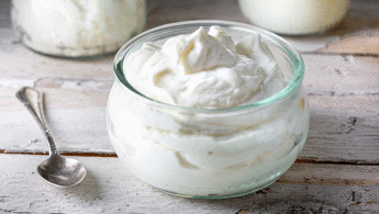 Taş gibi yoğurt nasıl mayalanır Evde yoğurt mayalamanın püf noktaları ve tarifi