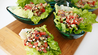 Marul yaprağında salata tarifi