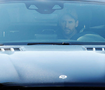 Lionel Messi Barcelona antrenmanına katıldı!