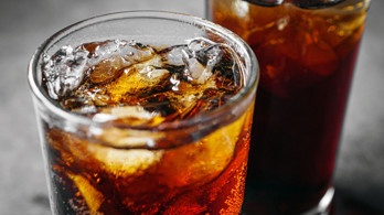 Ramazan’da asitli ve şekerli içeceklere dikkat edin