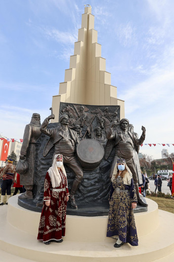 Pandemi gölgesinde bir yıl nasıl geçti