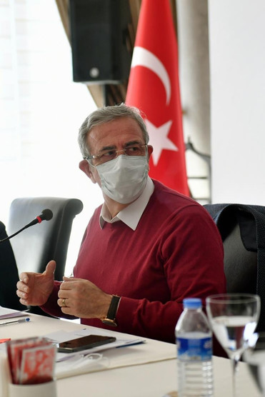 Zor durumdaki esnaftan karantinadaki vatandaşa