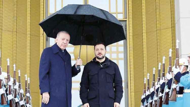 Zelenski ‘barış’ sloganıyla Ankara’da