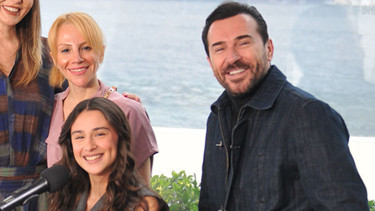 Torpilli derler diye ödü kopuyor... Kızım beni geçti