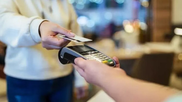 GÜNCEL KREDİ KARTI FAİZ ORANLARI || 1 Ocak 2026 nakit avans faizi ve değişen limite göre kredi kartı faiz oranları listesi