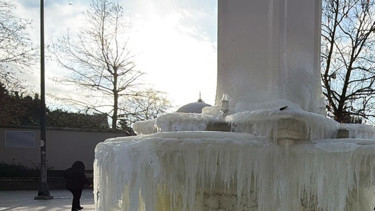 İstanbulun yanı başında Sibirya soğukları: Eksi 11i gördüler, her yer buz tuttu