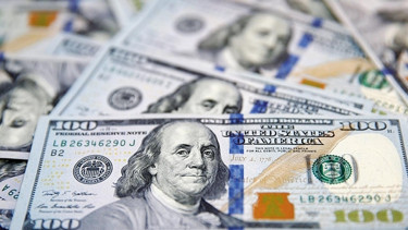 Trumptan İran’la ticarete ek vergi