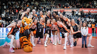 Eczacıbaşı Dynavit Beşiktaşa set vermedi