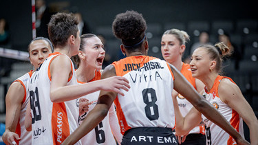 Eczacıbaşı Dynavit, Kupa Volleyde yarı finalde