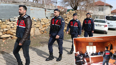 Jandarma köy köy dolaşarak vatandaşları uyarıyor: Bu tür tuzaklara düşmemeye çalışacağız