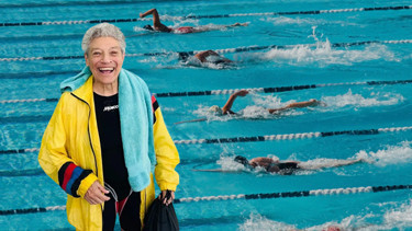 95 yaşında yüzme rekorları kırıyor: Uzmanlar şaşkın