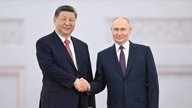 Rusya Devlet Başkanı Putin, Pekine ulaştı