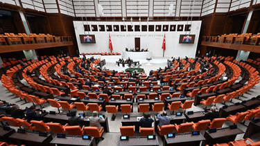 TBMMnin çalışma süresi uzatıldı