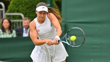 Zeynep Sönmez, Wimbledondan çiftlerde elendi Zeynep Sönmez, Wimbledondan çiftlerde elendi