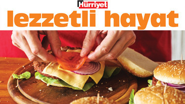 Ev hamburgerine şef dokunuşu