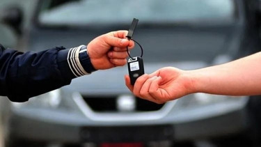 Araç kiralamada 6 yaş sınırı yolda