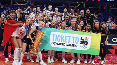Filenin Sultanları, Los Angeles 2028 Olimpiyat Oyunları biletini aldı Filenin Sultanları, Los Angeles 2028 Olimpiyat Oyunları biletini aldı