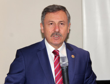 Ankara’da ‘dosya’ savaşları