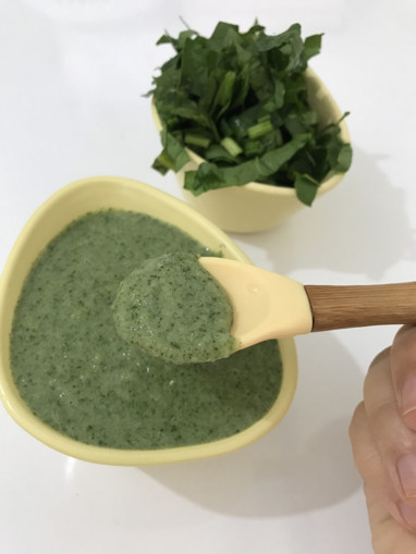 Kalsiyum, selenyum, A vitamini... Miniklere ıspanak püresi