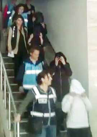 Aile boyu el koyma