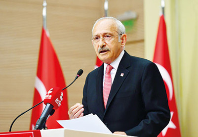 Merkez sağın göbeğinden önemli bir isim bana dedi ki...