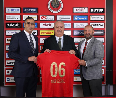 Gençler’de yol ayrımı