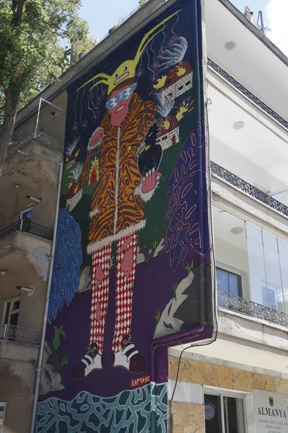 Binalar tuvale dönüşüyor