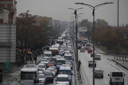 Tabelada spor alanı gerçekte (oto) park alanı