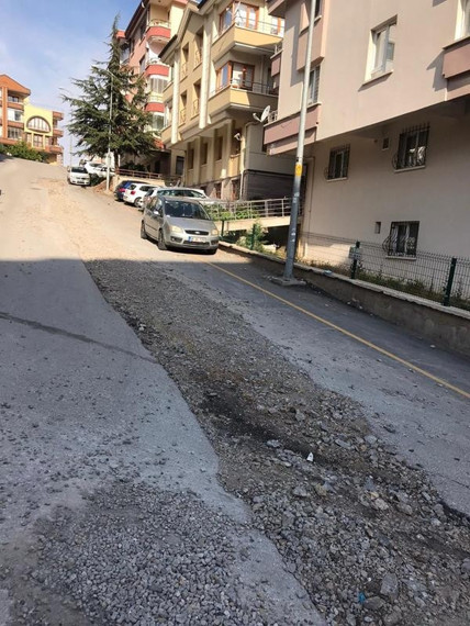Madem burası yol değil o zaman ASKİ niye kazdı