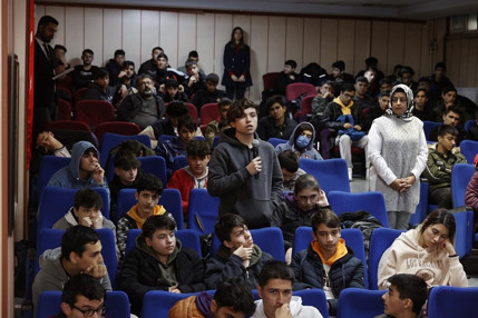 Gençler sordu başkan yanıtladı