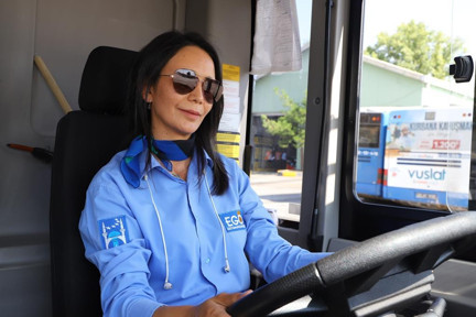 Direksiyonda kadın gururu