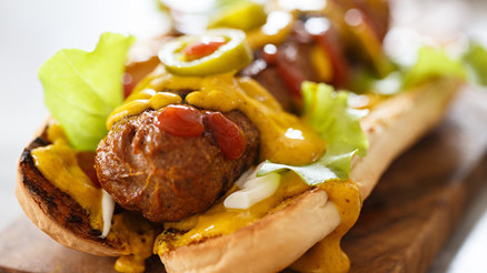 Ev yapımı parmak yediren sosisler