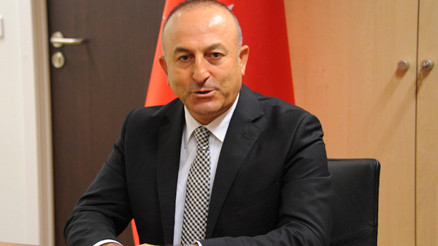 AB Bakanı Çavuşoğlundan Avrupaya ilk uyarı