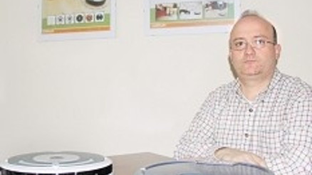 Siz işte iken evi robot temizleyecek