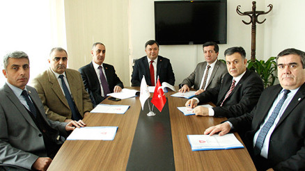 Askere sendikal hakkın önü açılsın