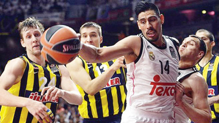 Fenerbahçe yine şampiyona karşı