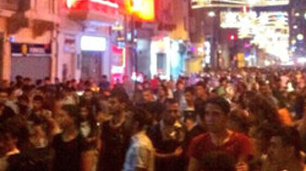 İstiklalde polis müdahalesi