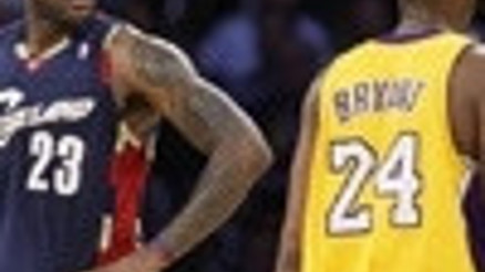 Kobe outplays LeBron in battle of superstars